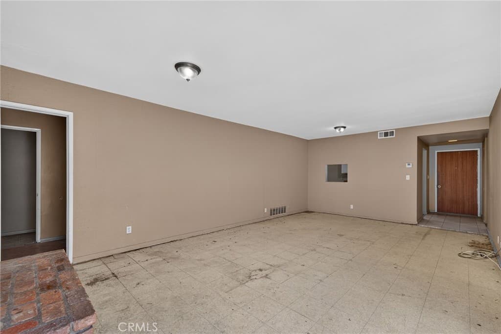 Home at 206 E Fig, Monrovia — photo 8 of 12