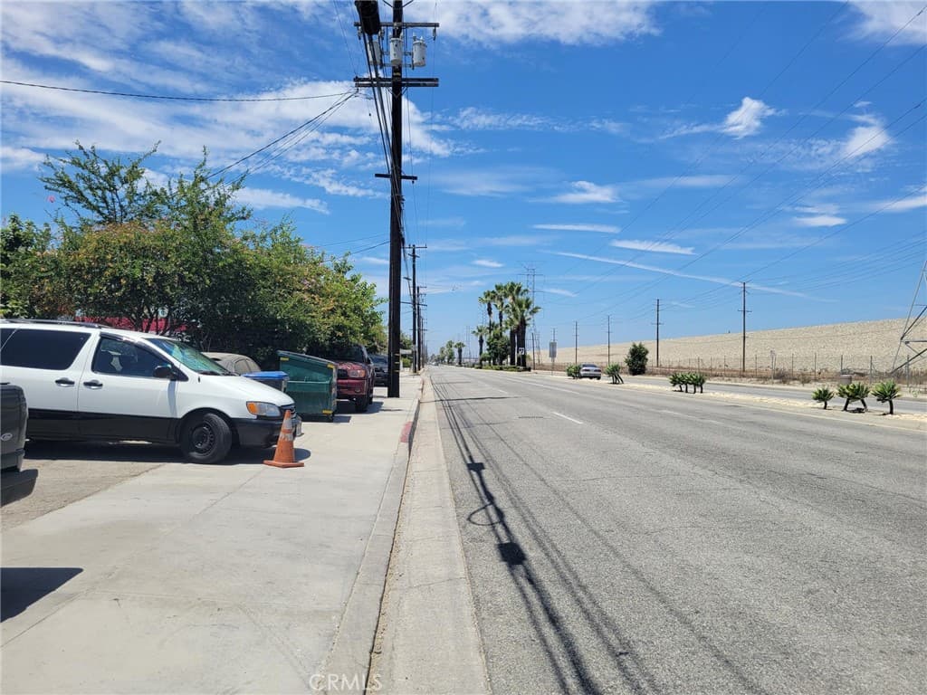 Commercial at 15320 Arrow Highway, Baldwin Park — photo 3 of 3