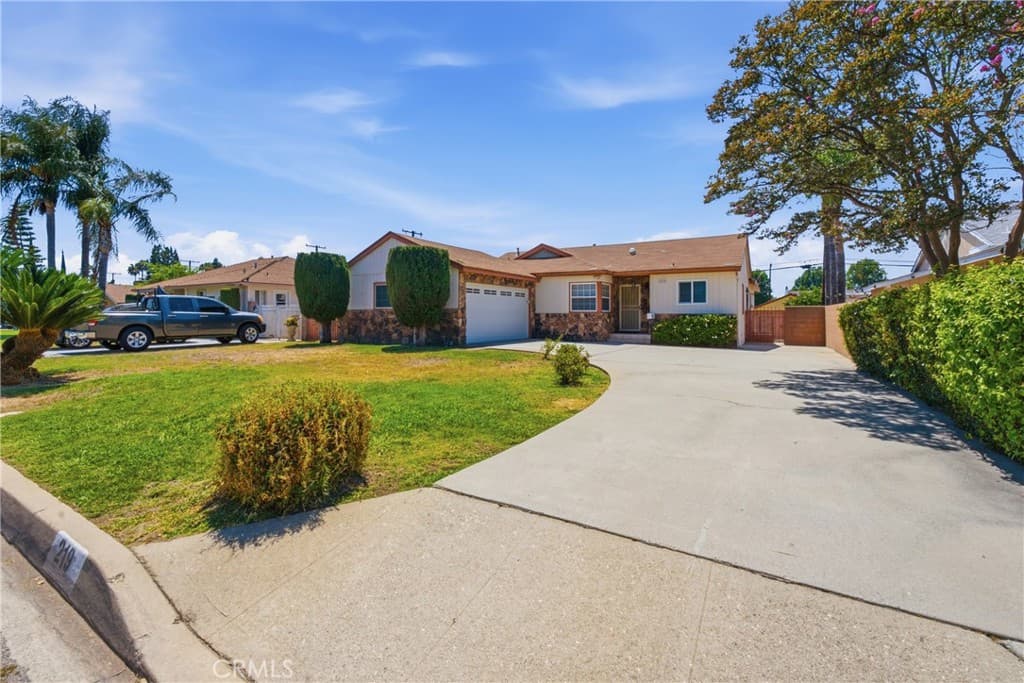 Home at 219 N Toland, West Covina — photo 2 of 12
