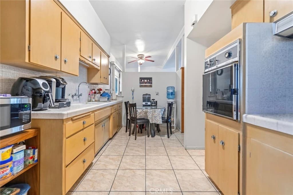 Home at 13748 Temple, La Puente — photo 11 of 12