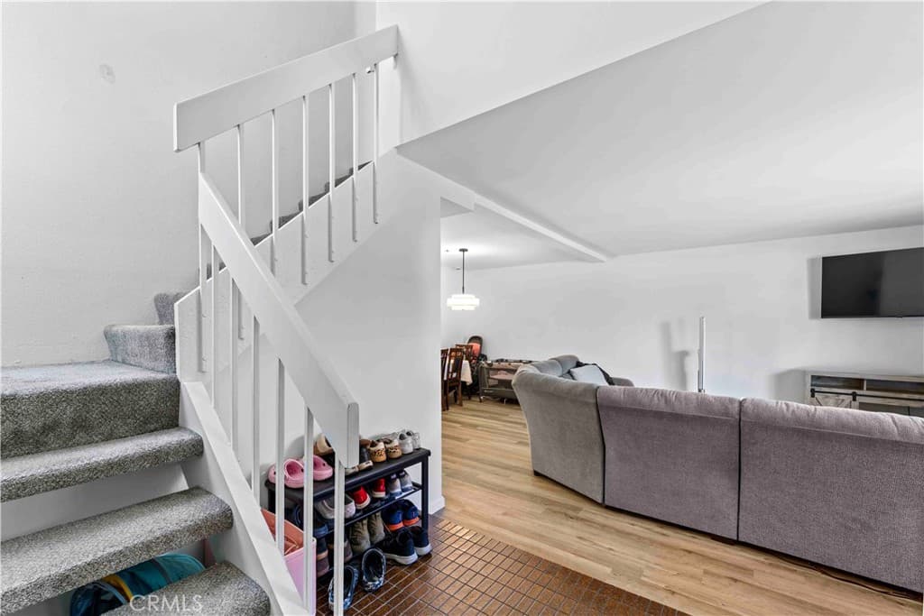 Condo at 189 S Hollenbeck, Covina — photo 4 of 12