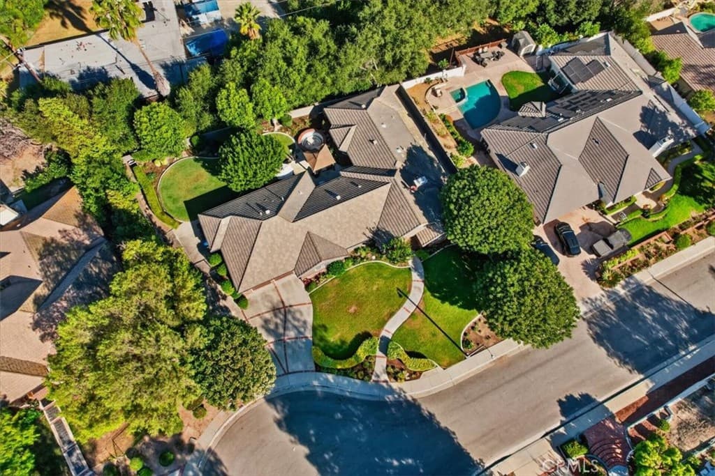 Home at 609 Ferrari, West Covina — photo 4 of 12