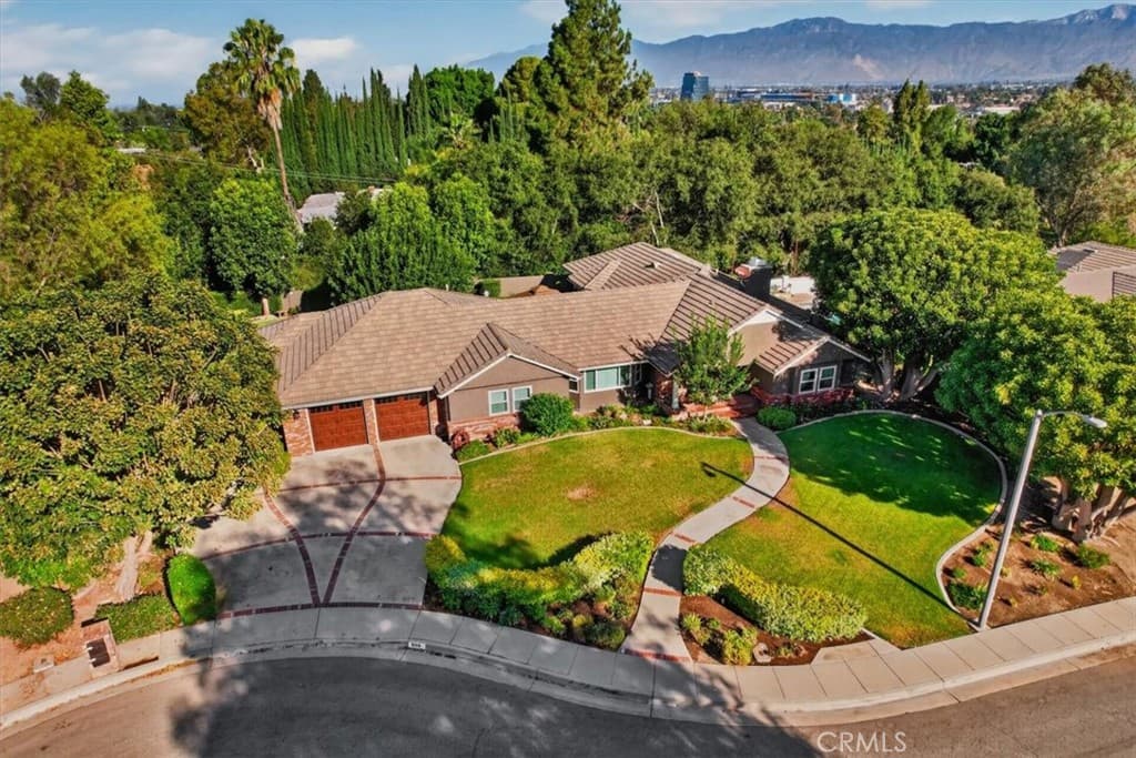 Home at 609 Ferrari, West Covina — photo 8 of 12