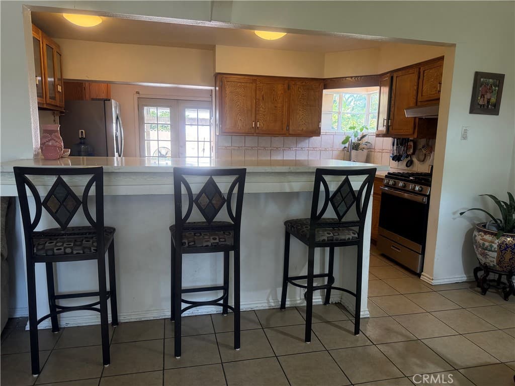 Home at 1044 Gothic Way, Pomona — photo 8 of 12