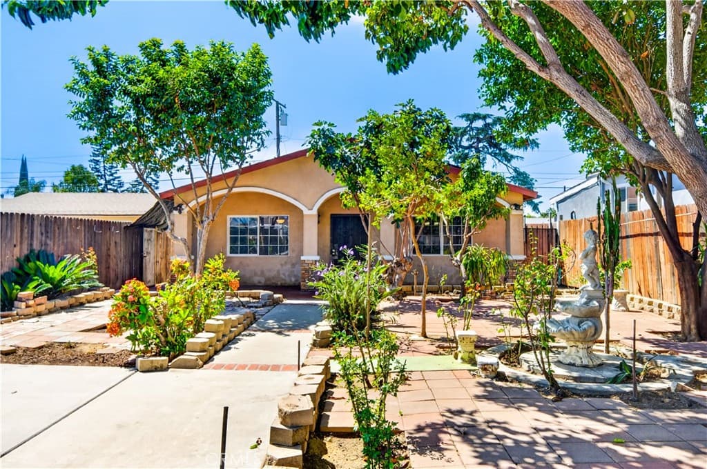 Home at 15822 Harvest Moon, La Puente — photo 1 of 12