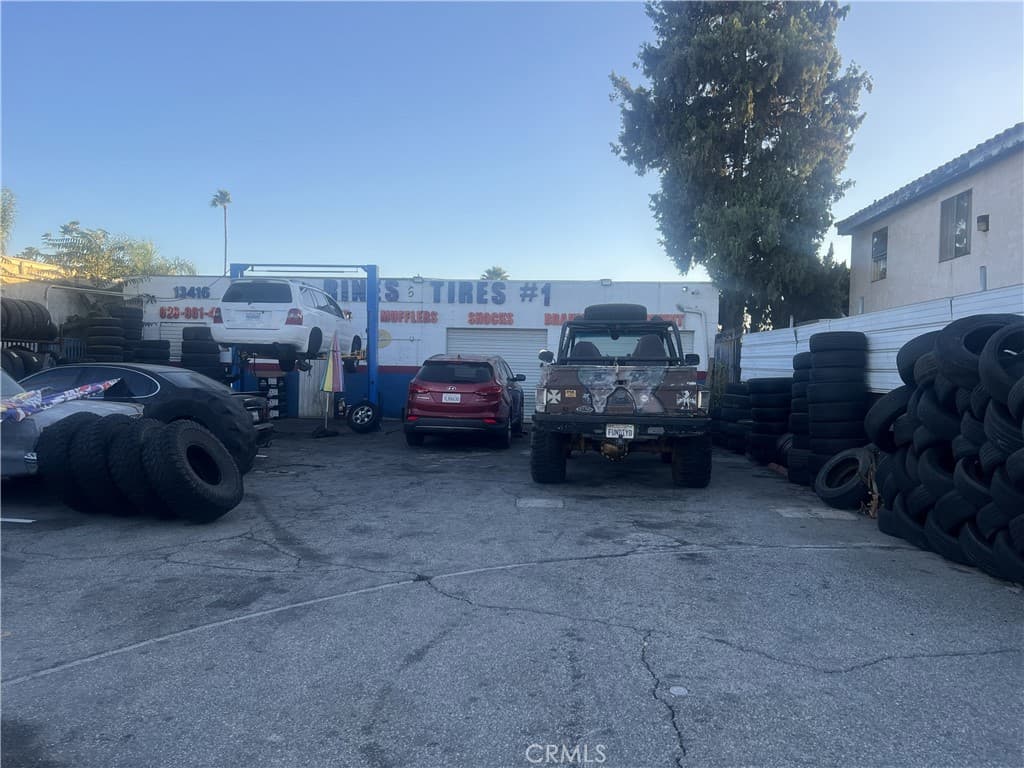 Commercial at 13416 Valley, La Puente — photo 2 of 6