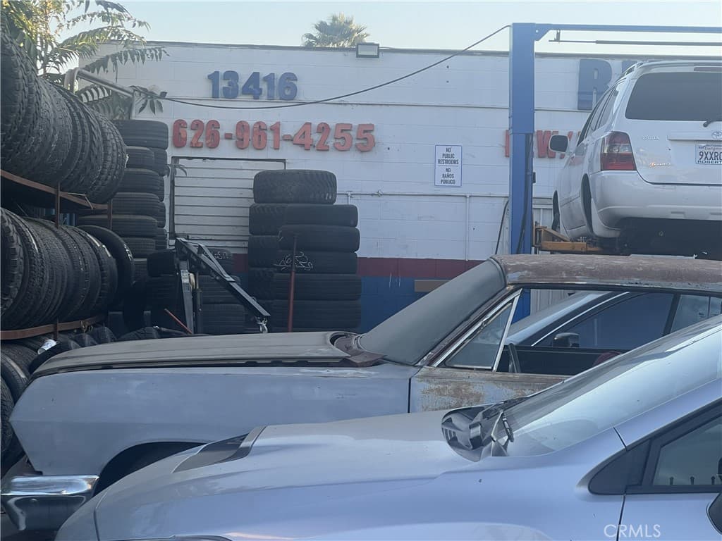 Commercial at 13416 Valley, La Puente — photo 3 of 6