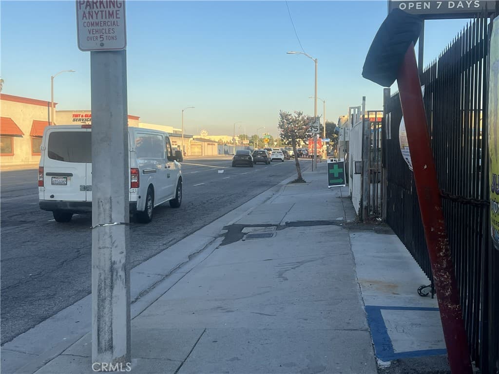 Commercial at 13416 Valley, La Puente — photo 4 of 6