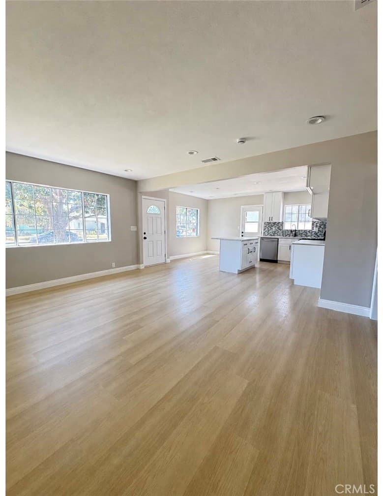 Home at 575 E Fernleaf, Pomona — photo 3 of 12