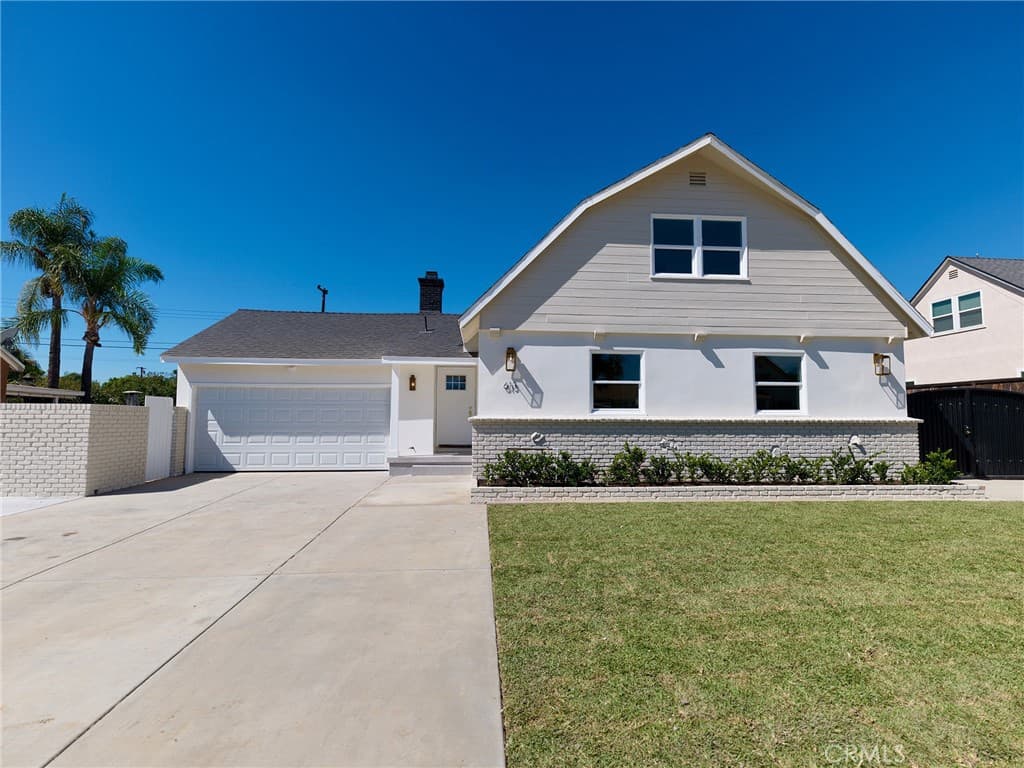 Home at 613 N Garsden Avenue, Covina — photo 1 of 1