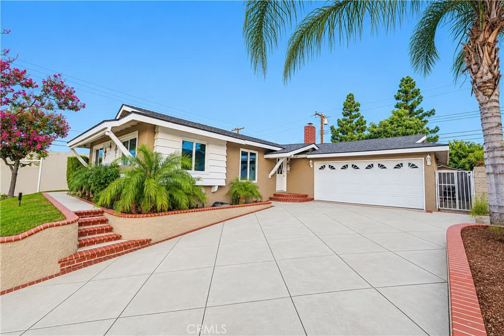 Home at 904 Beech Hill, Hacienda Heights — photo 3 of 12