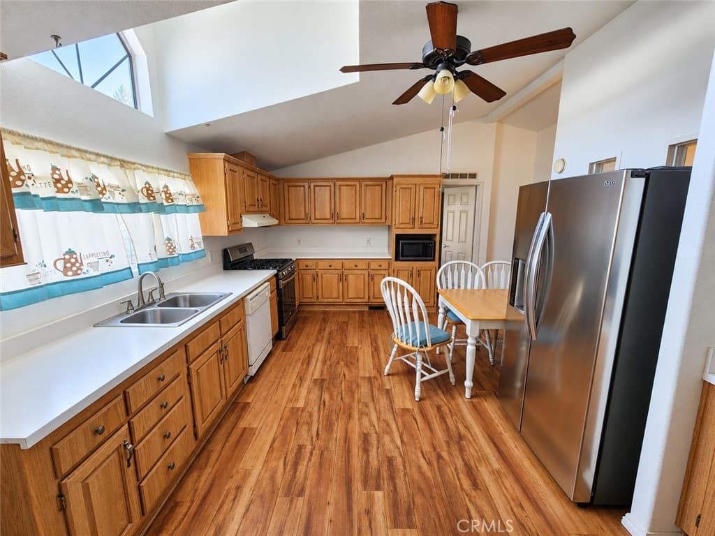 Home at 901 6th Avenue 36, Hacienda Heights — photo 2 of 12