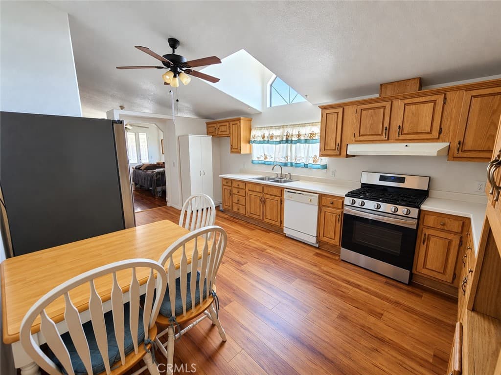 Home at 901 6th Avenue 36, Hacienda Heights — photo 3 of 12