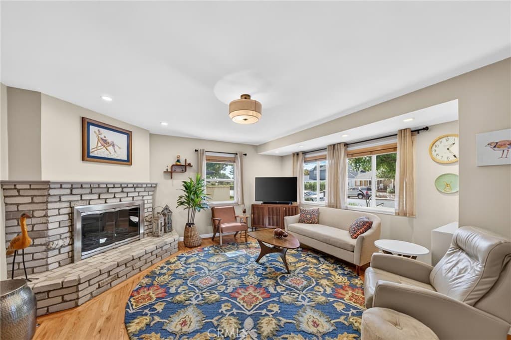 Home at 2532 Treelane, Monrovia — photo 7 of 12