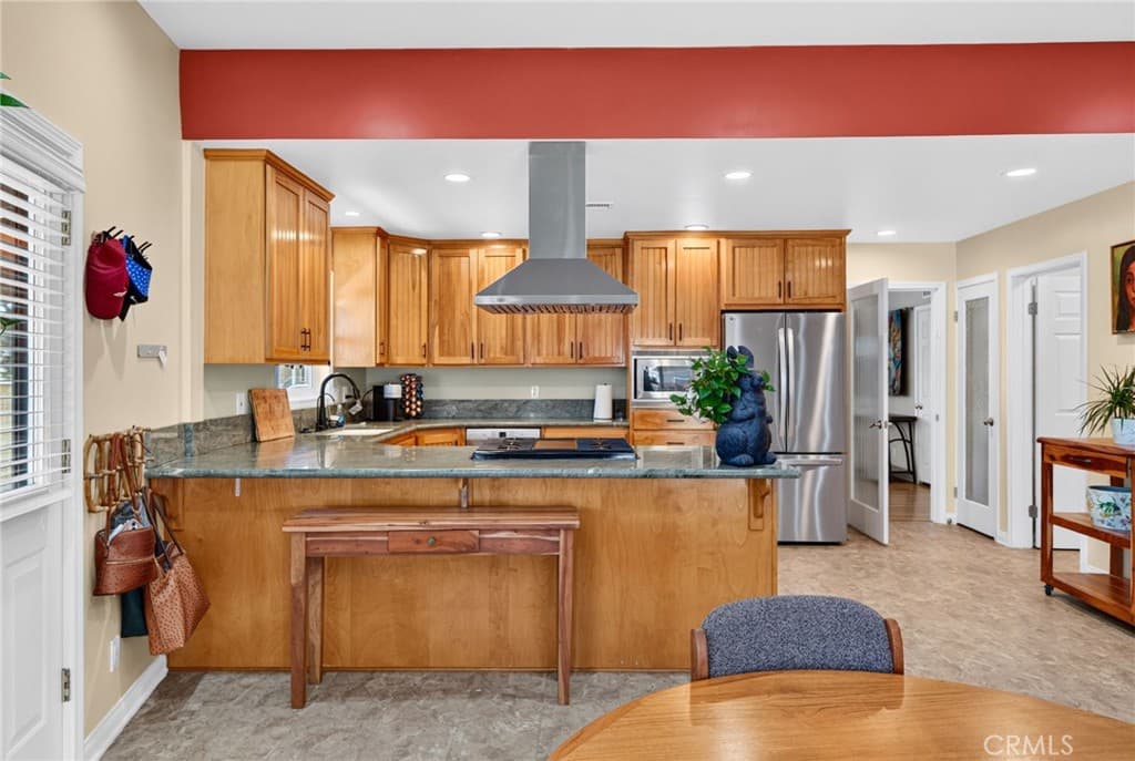 Home at 2532 Treelane, Monrovia — photo 9 of 12