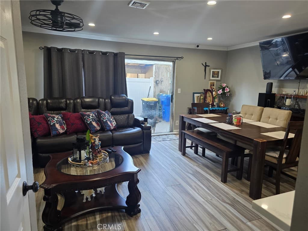 Townhouse at 425 N Rockvale, Azusa — photo 5 of 12