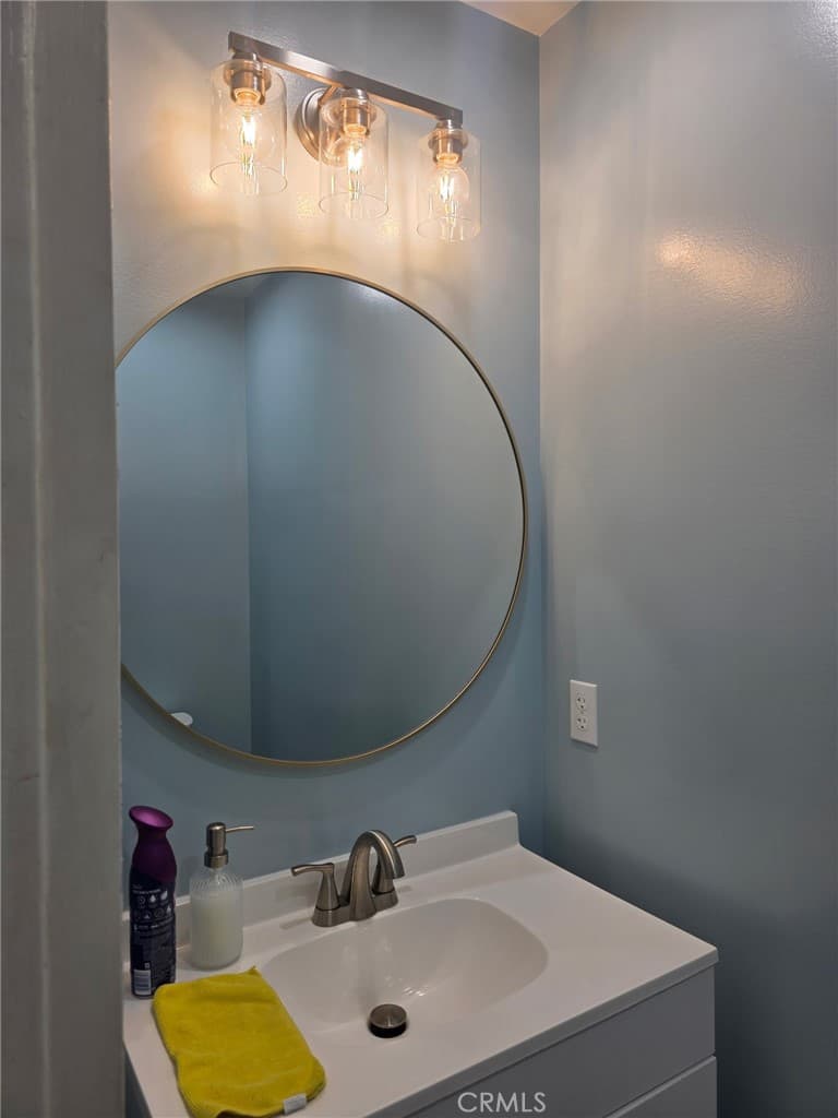 Townhouse at 425 N Rockvale, Azusa — photo 8 of 12