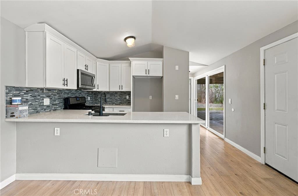Home at 1675 Club, Pomona — photo 5 of 12