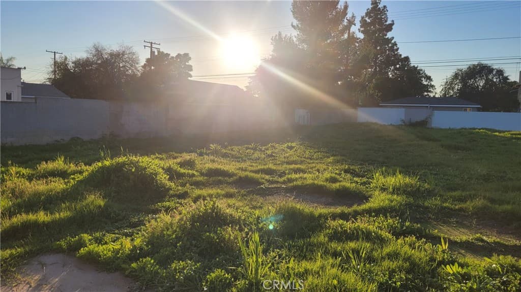 Home at 227 N Azusa Avenue, Azusa — photo 6 of 7