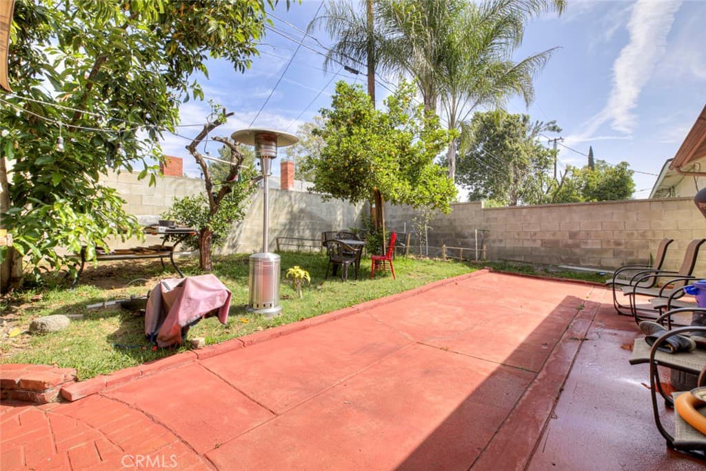 Home at 1029 E Galatea, Azusa — photo 11 of 12