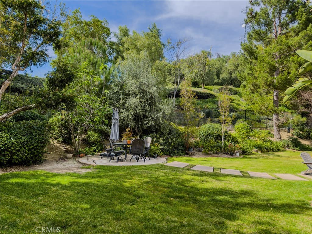 Home at 408 Calle Canela, San Dimas — photo 4 of 12