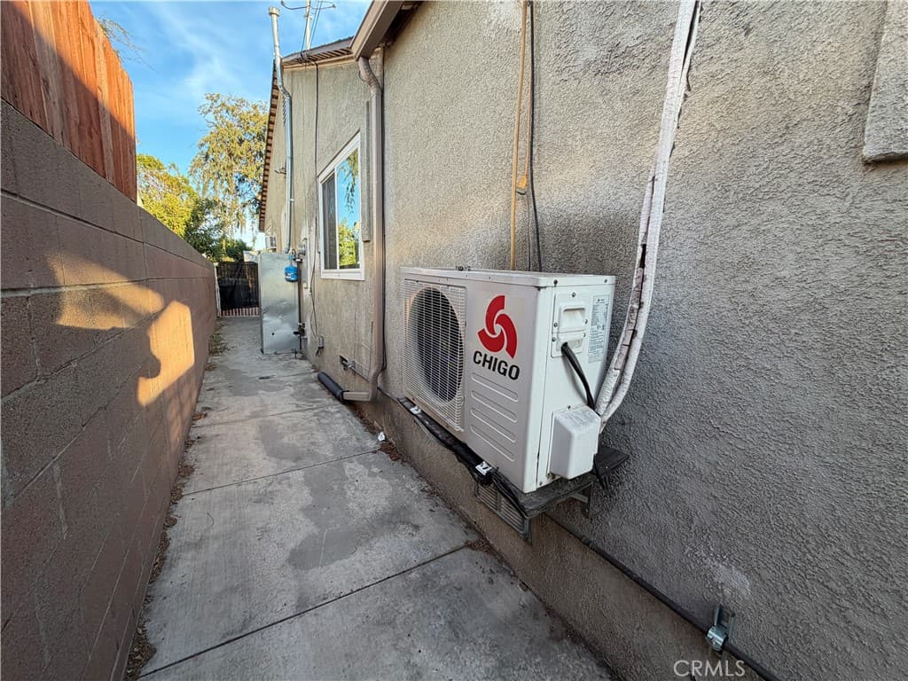 Home at 2203 Las Vegas Ave, Pomona — photo 5 of 9