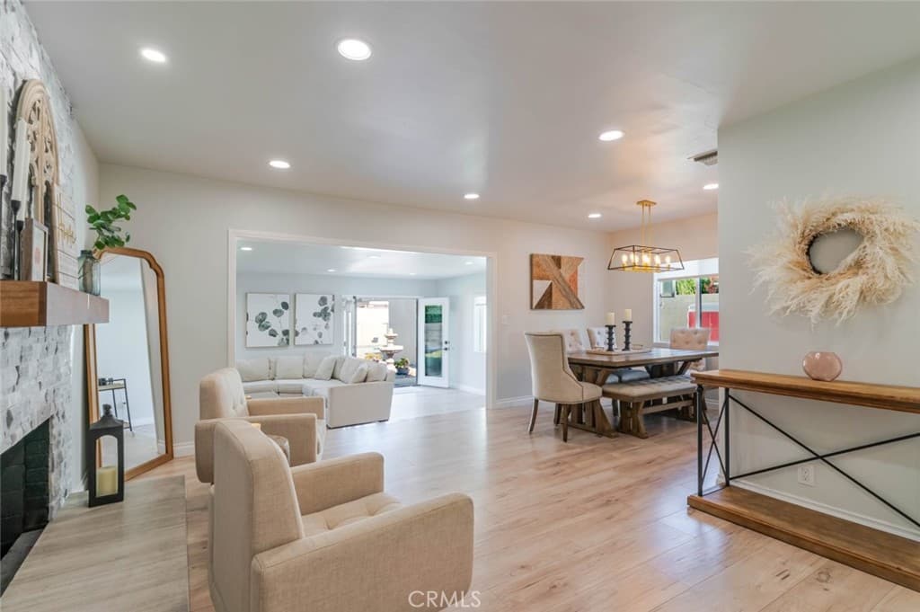 Home at 447 W Bennett Avenue, Glendora — photo 7 of 12