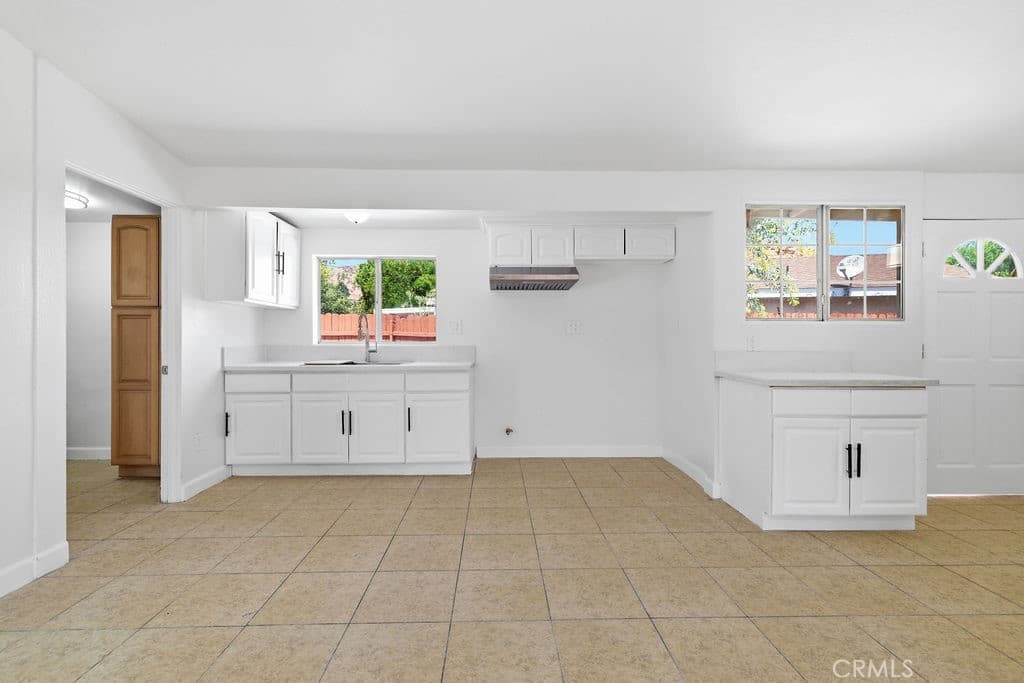 Home at 1964 Wright Street, Pomona — photo 6 of 12