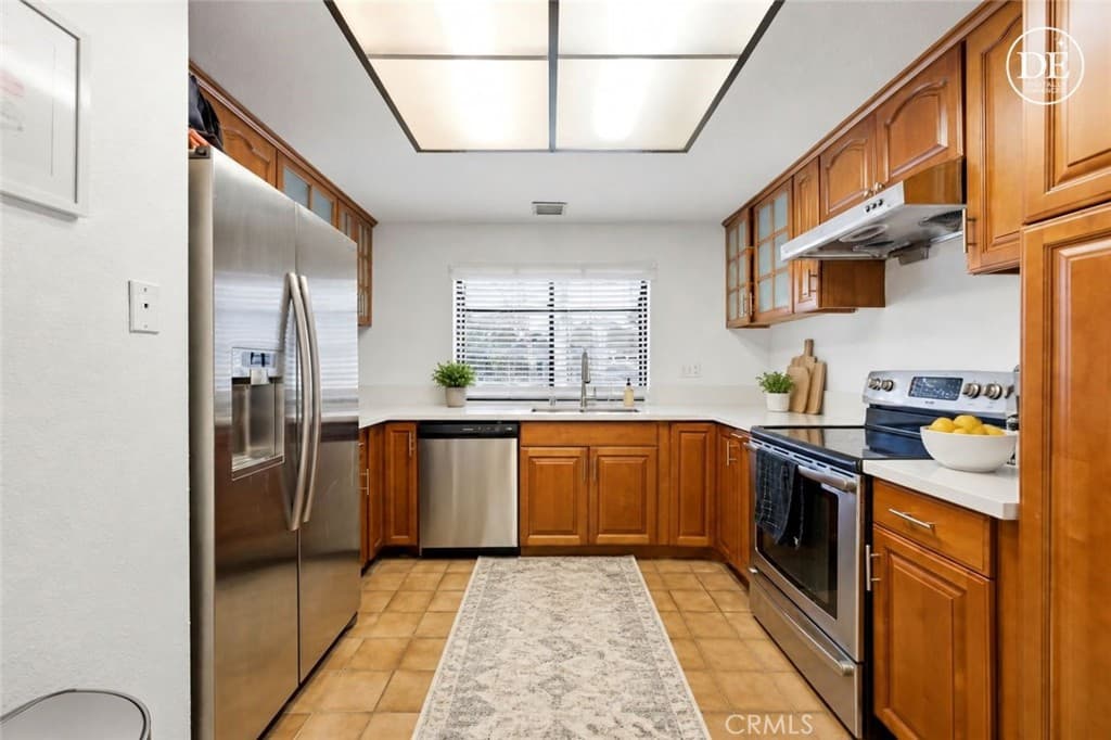 Condo at 23721 Highland Valley Road, Diamond Bar — photo 3 of 12