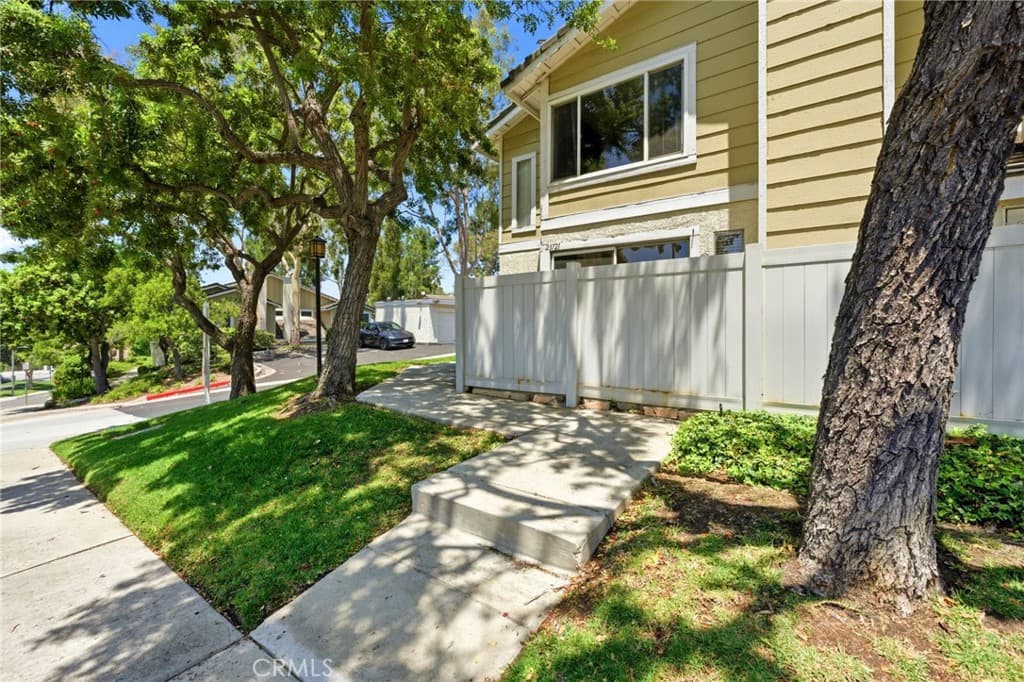 Condo at 23721 Highland Valley Road, Diamond Bar — photo 2 of 12