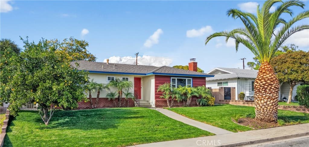 Home at 2195 Spencer Avenue, Pomona — photo 2 of 12