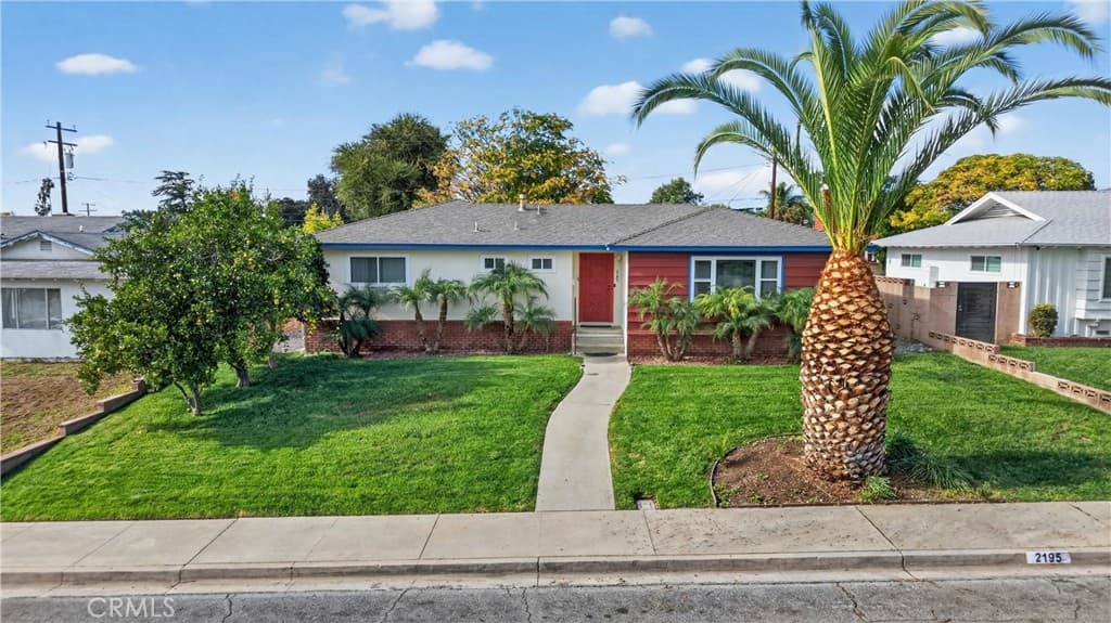 Home at 2195 Spencer Avenue, Pomona — photo 3 of 12