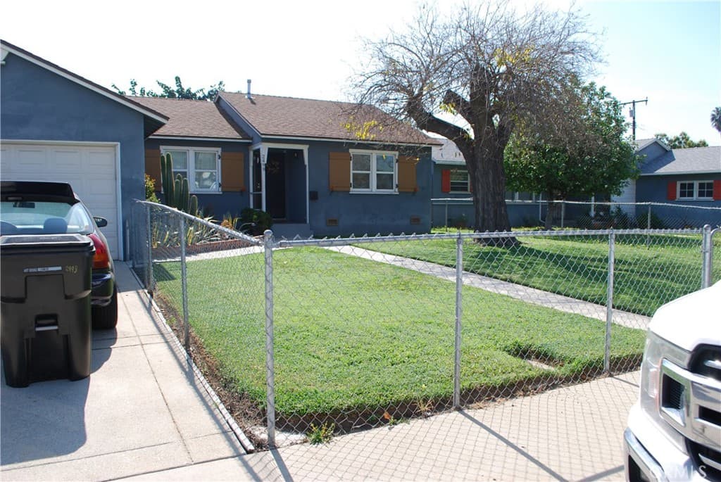 Home at 2498 Kellogg Park Drive, Pomona — photo 2 of 12