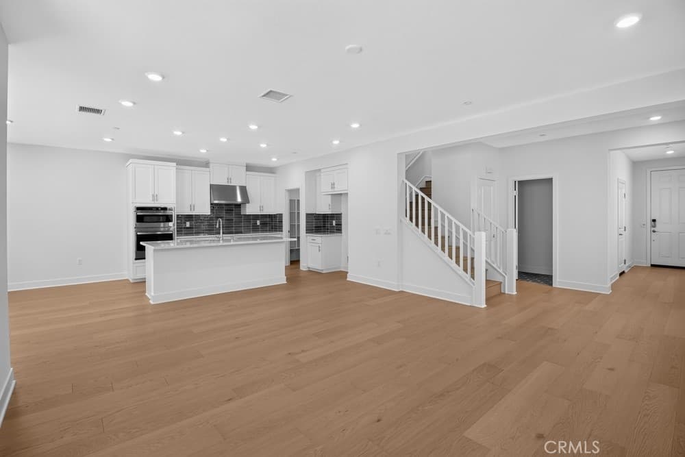 Home at 475 Citrus Oak Road, Glendora — photo 3 of 12