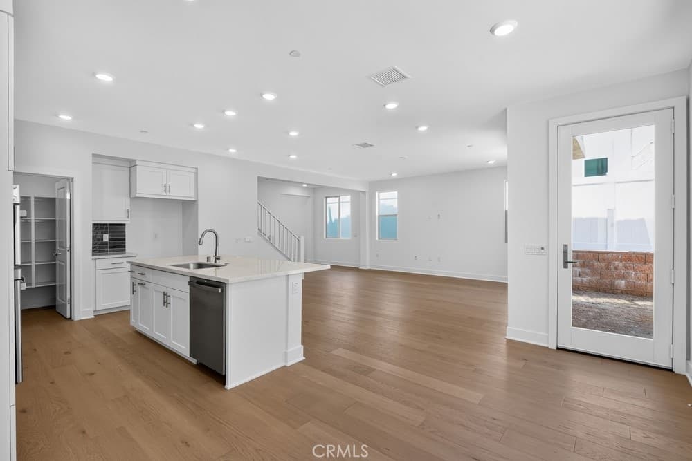 Home at 475 Citrus Oak Road, Glendora — photo 8 of 12