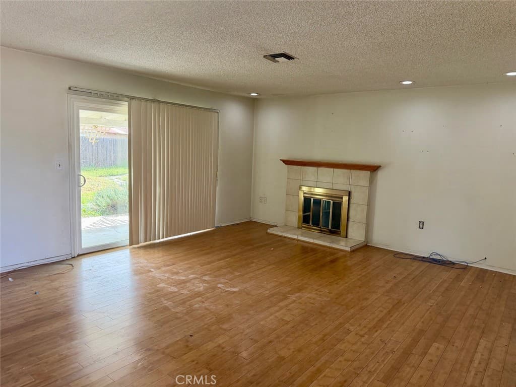 Home at 11249 Wesley, Pomona — photo 3 of 12