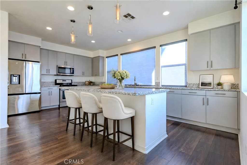 Townhouse at 809 N Dalton 104, Azusa — photo 6 of 12