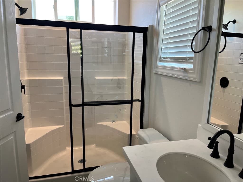Home at 301 E Foothill Boulevard 58, Pomona — photo 10 of 12