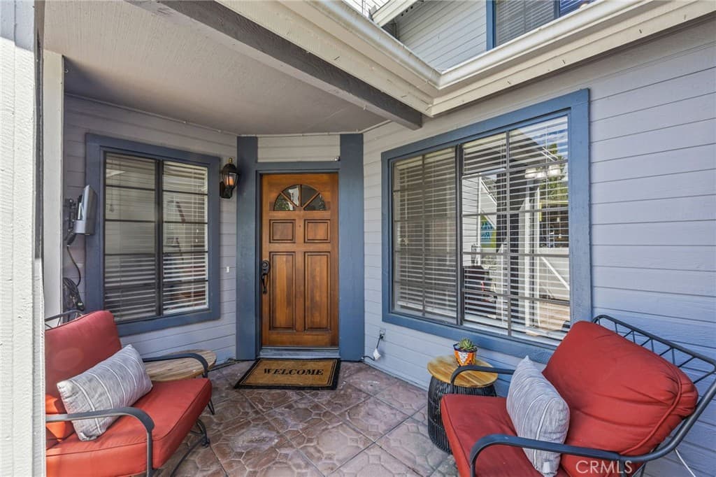 Townhouse at 317 Monroe Court, Azusa — photo 2 of 12