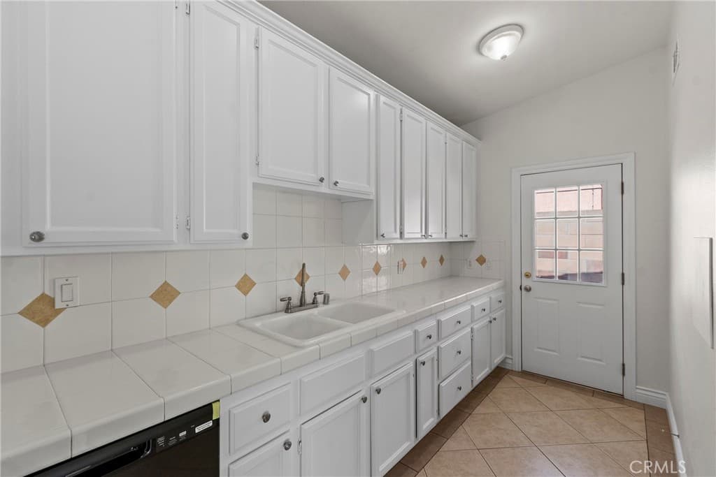 Home at 1940 E Walnut Creek Pkwy, West Covina — photo 8 of 12