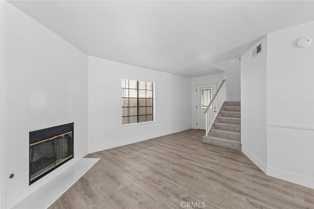 Townhouse at 1021 S Reservoir, Pomona — photo 5 of 12