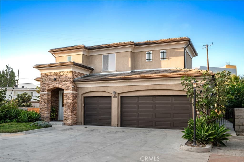 Home at 3858 Richwood, El Monte — photo 2 of 12