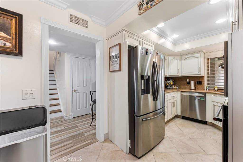 Condo at 134 Oak Forest Circle, Glendora — photo 4 of 12