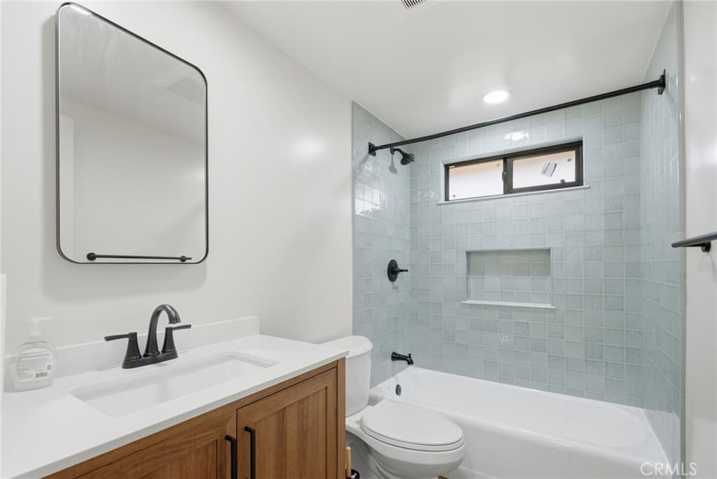 Home at 1261 E Ada Ave, Glendora — photo 9 of 12