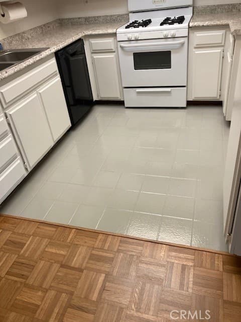 Condo at 901 Golden Springs D-12, Diamond Bar — photo 2 of 8