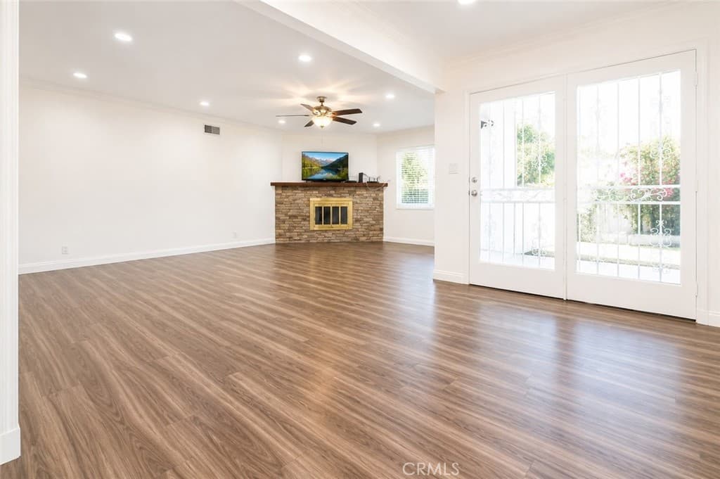 Home at 227 N Elspeth, Covina — photo 5 of 12