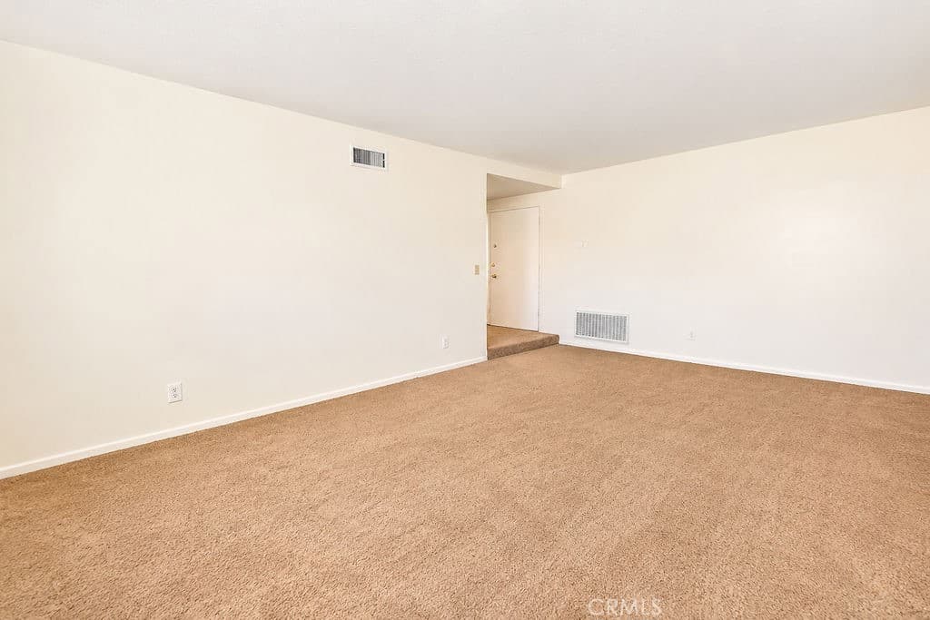 Home at 613 Converse Avenue, Claremont — photo 11 of 12