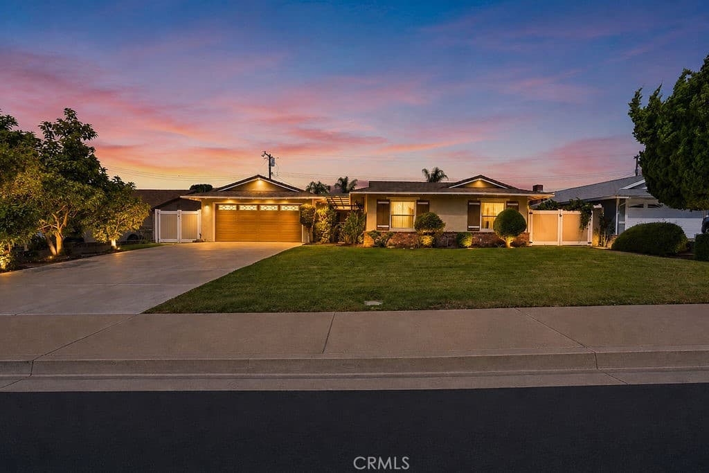 Home at 613 Converse Avenue, Claremont — photo 4 of 12