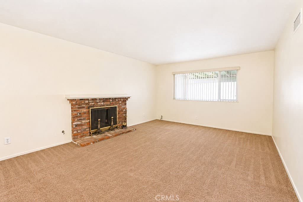 Home at 613 Converse Avenue, Claremont — photo 8 of 12