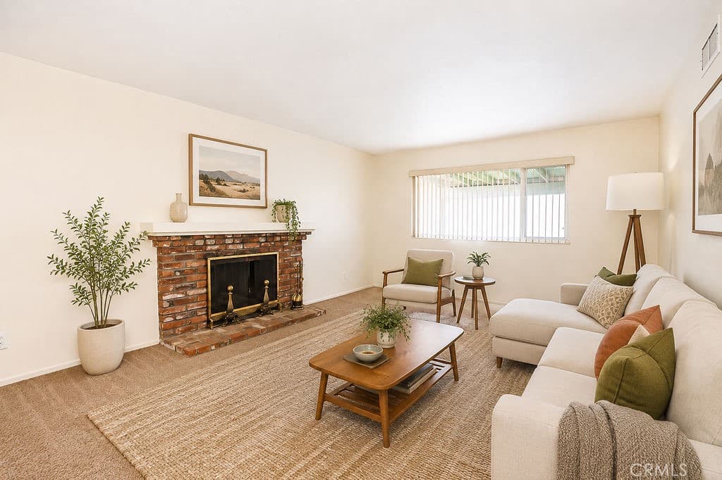 Home at 613 Converse Avenue, Claremont — photo 9 of 12